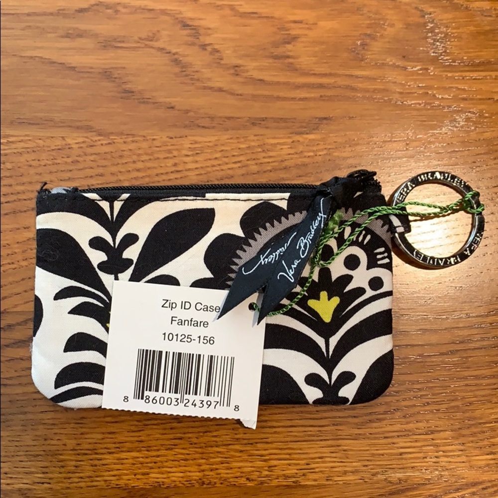 ID/change purse never used